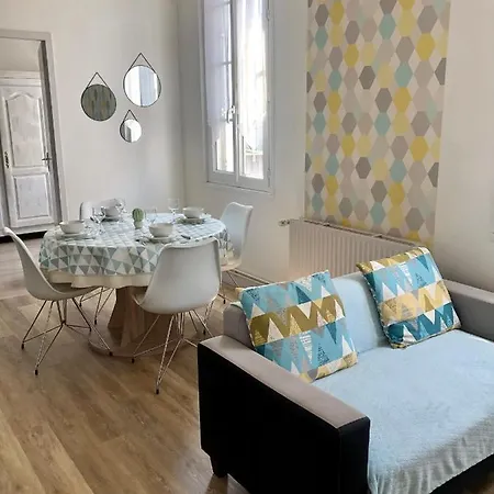 Apartamento Bel Appartement Pour Curistes, Touristes ... Rochefort (Charente-Maritime)